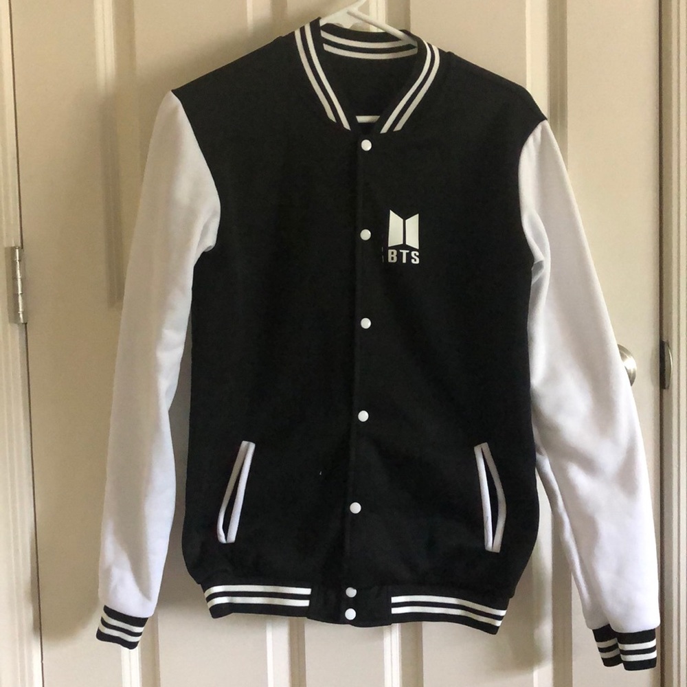 BTS Jungkook sweater